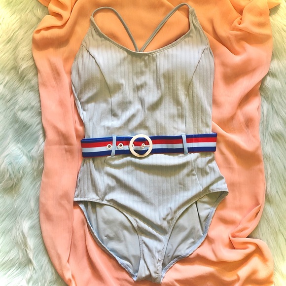 NWT! Sz. M Juicy Couture Suit - Picture 16 of 16